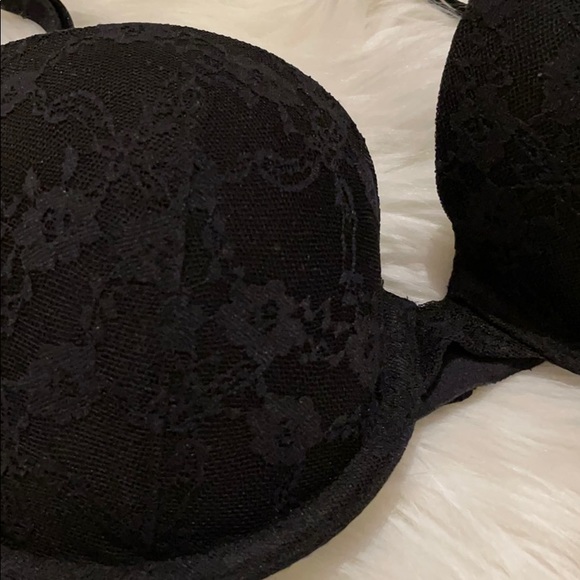 Victoria Secret Lined Demi Lace Bra - Picture 2 of 7